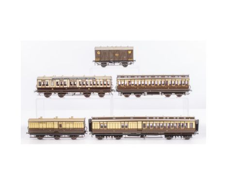 Lawrence Scale Models Model Train O Scale Car Assortment  (5) items including a (4) GWR carriages: #3429 signed 'D. Studley 1