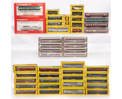 Fleischmann Model Train HO Scale Boxed Assortment  (44) items including passenger cars  Property from: an Estate, Downers Gro