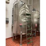 Cherry Burrell 1500 Gallon Stainless Steel Tank, Vertical Agitation, Dish Bottom, D | Rig Fee: $1500