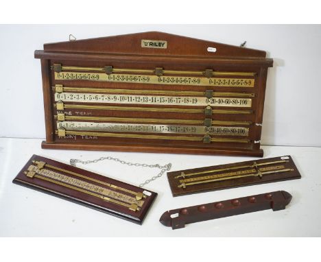 Oak framed bar snooker / billiards scoreboard by Riley, together with two smaller scoreboard / counters