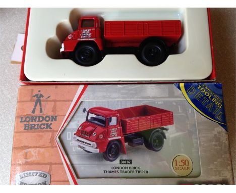 Corgi - London Brick Thames Trader Tipper - 30102 Scale 1:50. Unused, Excellent condition.