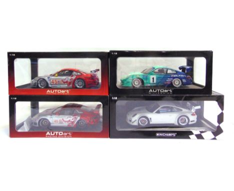 FOUR 1/18 SCALE DIECAST MODEL CARS  comprising an Auto Art No.80673, Porsche 911 (996) GT3 RSR, ALMS GT2 2006, Flying Lizard,