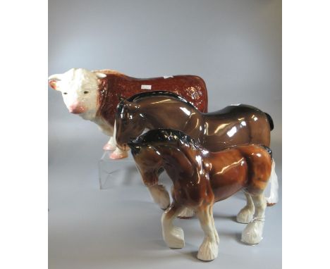 Sylvac ceramic study of a shire horse, together with another shire horse, and a ceramic study of a bull. (3)(B.P. 21% + VAT) 
