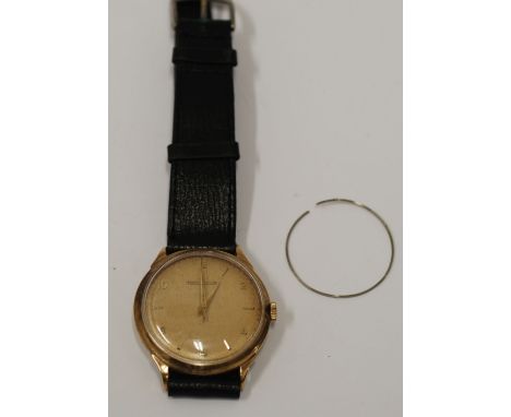 GENT'S JAEGER-LE COULTRE 9ct gold wristwatch with gold coloured circular dial with six arabic numerals and batons, sweep seco