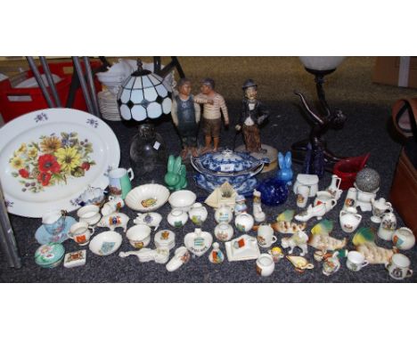 Crested ware including Goss, Carlton, Arcadian, various coal scuttle, pin dishes, vases, pigs etc; Bingo style rabbits, gradu