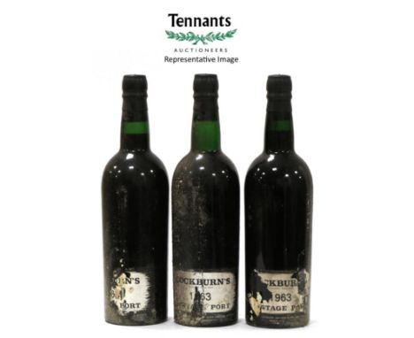 Cockburn 1963, vintage port (x8) (eight bottles) U: all into neck, no labels, capsules clear and good although one split