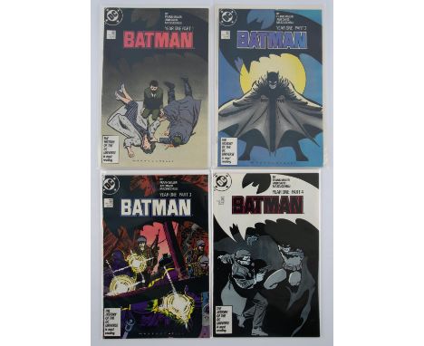 Batman Year One by Frank Miller - a complete set of 4 comics (DC Comics, 1986).A complete set of one of the most iconic, fan-