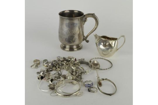 silver jewellery including