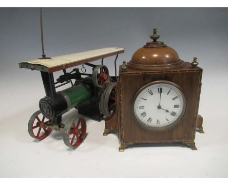 A Mamod TEIA model traction engine together with a mantel clock (2)