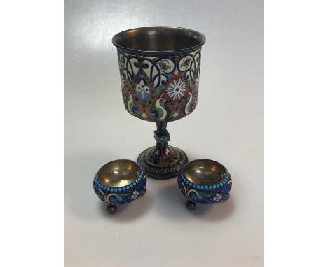 A cloisonné enamelled goblet together with a pair of cloisonné enamelled salts, 7ozt gross (3)Condition report: Salt sellers 