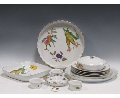 A large collection of Worcester Evesham pattern dinner wares