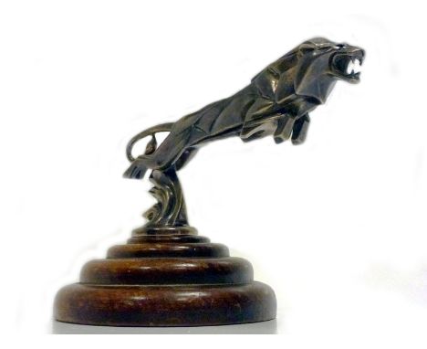 Signed by the sculptor, beautiful patinated natural bronze finish, pure Art Deco styling, the larger and rarest of the two si