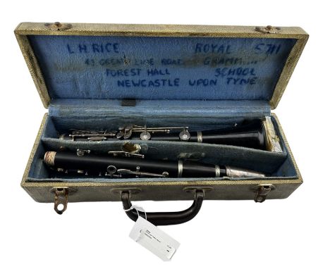 Cased Boosey and Hawkes clarinet