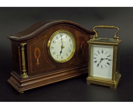 Walker & Hall mahogany mantel clock inlaid with boxwood and pearl and fitted with brass pilasters, quartz movement, 7" x 10";