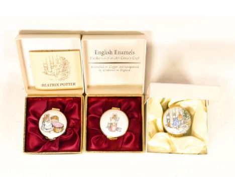 Three Beatrix Potter Crummles English Enamels to include Hunca Munca BP4, Peter under the gate BP5 and Tails of Gloucester BP