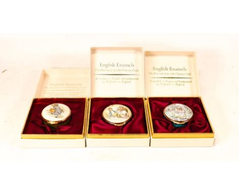 Three Beatrix Potter Crummles English Enamels to include Johnny Town Mouse &amp; Timmy Willie BP16, Johnny Town Mouse and his