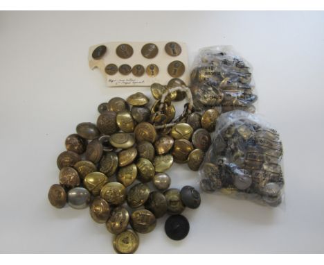 Indian Army. Buttons c.1903-1947,Officers' and Other Ranks' comprising forty-three large, eighty-seven small and 20+ Mess Dre
