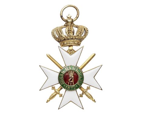 Bulgaria,Military Order of Valour, breast badge, with swords, dated 1915, in gilt metal and enamel. With * mark on loop Good 