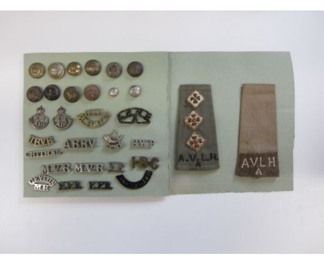 Indian Army, Buttons &amp; Shoulder Titles Auxiliary Forces,Other ranks buttons, Bhopal Battalion, Perak Sikhs (2), Hyderabad