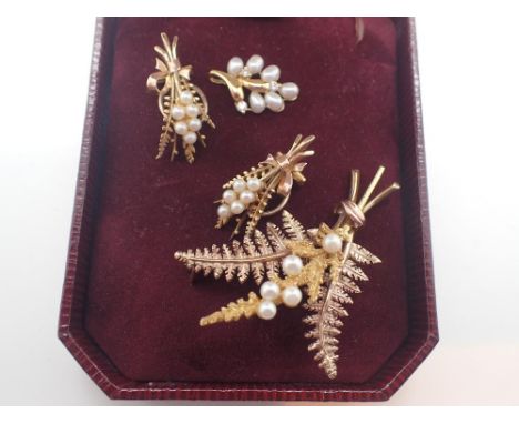 9ct yellow gold seed pearl set fern brooch pendant and earrings, 15.3g