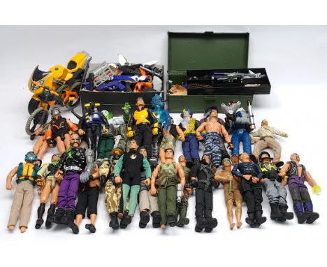 Hasbro modern Action Man, a large quantity of loose action figures and accessories - generally Fair to Good, not checked for 