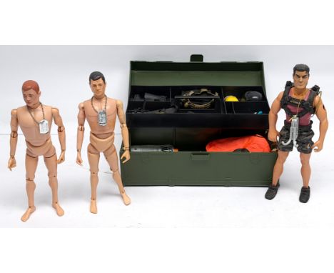 Palitoy Action Man vintage pair of painted hair, plastic hands figures/loose/undressed, both include dog-tags (some cracks on