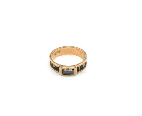 An antique 15ct hallmarked gold and black enamel memorial mourning ring with a glazed hairwork panel. "In memory of". Dated 1