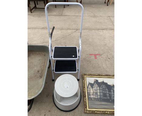 A 'GS' STEP STOOL&nbsp;AND A SMALL STEP LADDER