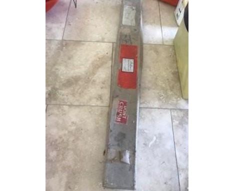 A PROJECTOR SCREEN (APPROX 4FT WIDE)NB:THESE ITEMS ARE TO BE COLLECTED FROM HEATHER BANK FARM, CONGLETON, CHESHIRE, CW12 3NA 