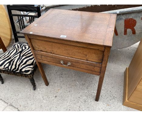 A GEORGE III OAK SIDE TABLE WITH LIFT-UP LID AND SINGLE DRAWER, 25" WIDE 