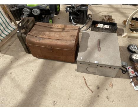 A GALVANISED TIN CHEST, A VINTAGE METAL TRUNK AND A VINTAGE JERRY CAN 