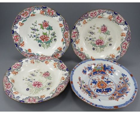 Three early nineteenth century transfer-printed Spode Ship Border pattern soup dishes as pattern 3184 and a pattern number 20