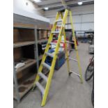 A YOUNGMAN 5400 8 Rung Step ladder