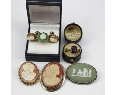 AN OPAL SET LADY'S DRESS RING, ONE OTHER RING, AND A COLLECTION OF CAMEO JEWELLERY 