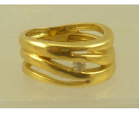 A CONTEMPORARY SOLITAIRE DIAMOND RING, bears hallmarks, considered to be 18ct, size M and half 