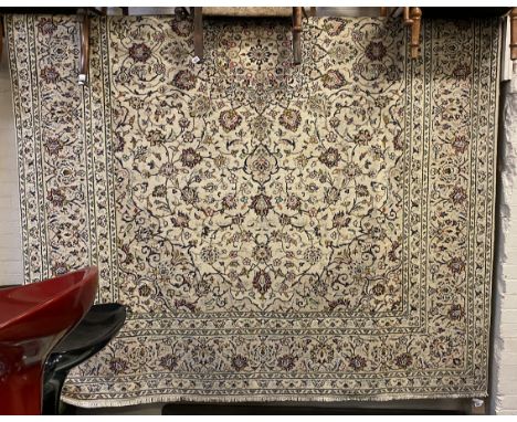 FINE CENTRAL PERSIAN KASHAN CARPET - 350 X 248 CMS