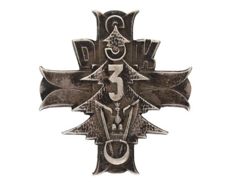 Badge of the 3rd Carpathian Rifle Division, made of 800 silver. The front of the badge is shaped like the Monte Cassino Cross