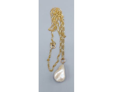 A yellow metal pendant set with a large Pearl with fine link chain, 7.1gms inclusive
