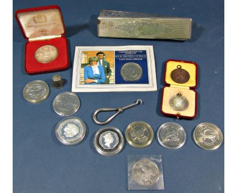 A silver medallion, Tower Mint 1977, cut glass trinket box with engraved silver lid, eight ERII crowns, etc 