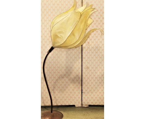 An artisan copper tulip table lamp with planished circular domed base, made by Colin Chetwood 