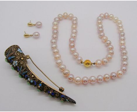 Chinese silver gilt nail guard brooch pin, set with seven jadeite cabochons framed with floral cloisonné enamel decoration, t