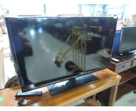 A Polaroid 40' flatscreen TV
