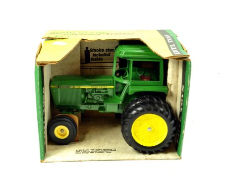 Ertl 1/16 John Deere Sound Gard Dual Wheel Tractor. Nice example is E in Box.