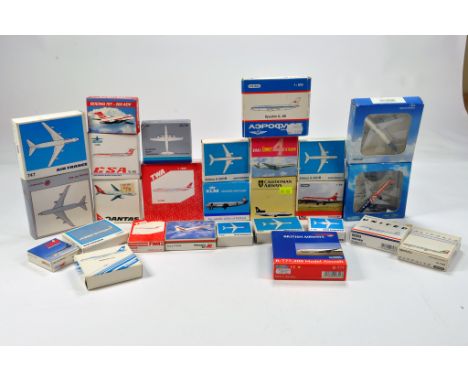 A large selection of small scale aircraft issues. 1/600 mainly. Various makers etc. Generally E to NM in Boxes. (27)