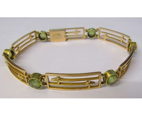 15ct gold gate bracelet with 6 peridots (broken link) total weight 13.8 g L 7.5 "