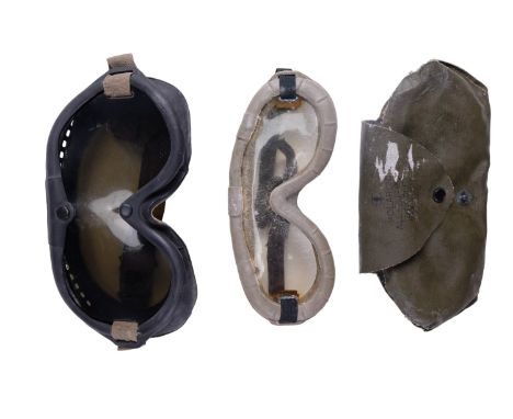 A set of Second World War Rochester Optical US Navy aircrew flying goggles together with a cased set of Polaroid General Purp