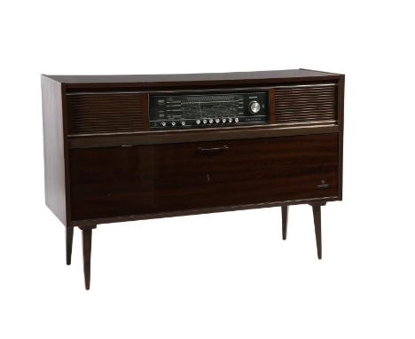 1970s radio cabinet with Grundig radio and record player, 80 cm high, 119 cm wide, 36 cm deep