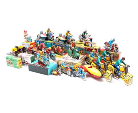 Lot of 22 tin toy motorcycles, partly wind-up, from Germany, China, Korea, Spain, India and Hungary, brands Schuco, Wilesco e
