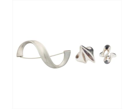 A collection of jewellery, Georg Jensen to include a ‘Whiplash’ ring by Ernest Koppel, stamped and numbered 221; another styl