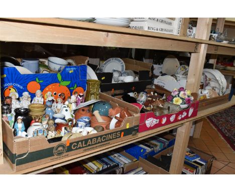 FIVE BOXES AND LOOSE ASSORTED CERAMICS to include a box of Ridgway 'Blue Rhapsody' tea and dinner wares, a group of decorativ
